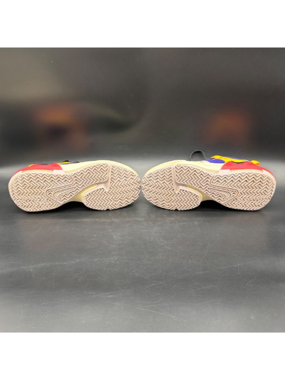 Nike LeBron Witness 7 Basketball Tennis Shoes 5Y Multicolor Youth Sneaker Bright - Picture 7 of 13